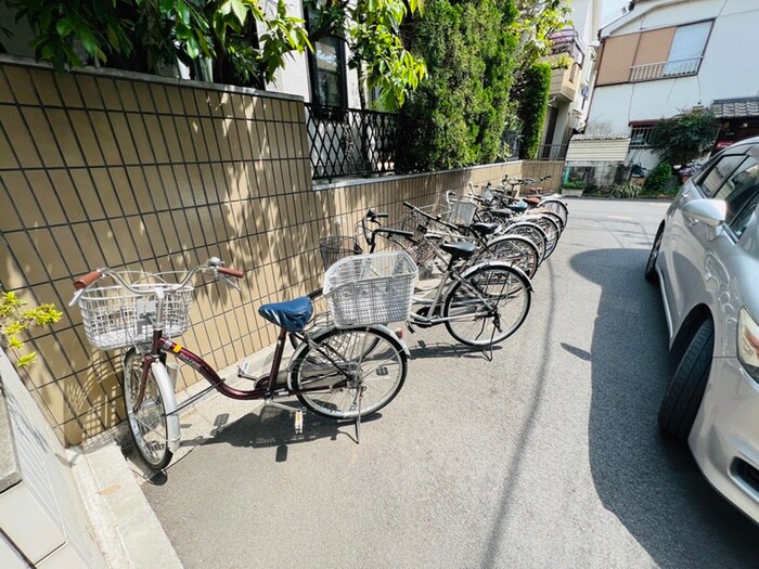 駐輪場 コスモ光が丘