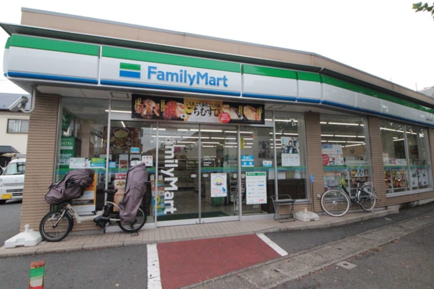 ファミリーマート(コンビニ)まで390m アザレ中丸子