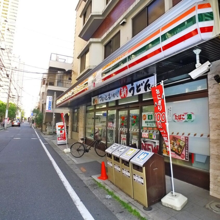 セブンイレブン(コンビニ)まで500m レスポアール