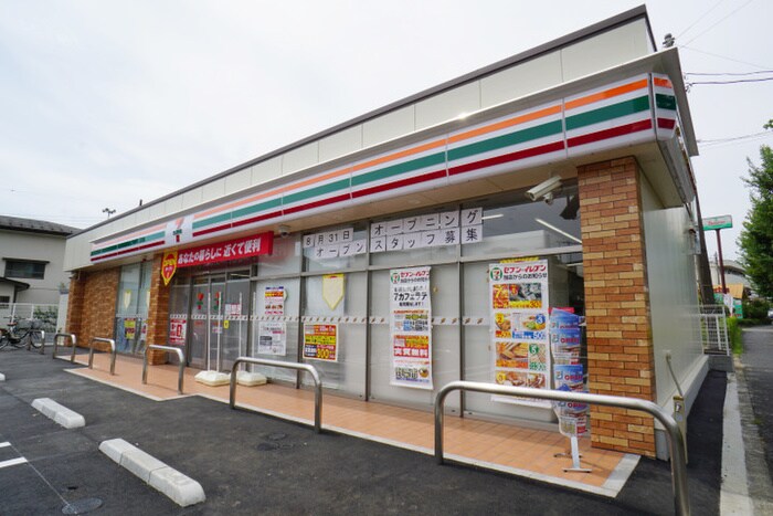 セブンイレブン町田鶴川街道金井町店(コンビニ)まで197m グレイス玉川学園２