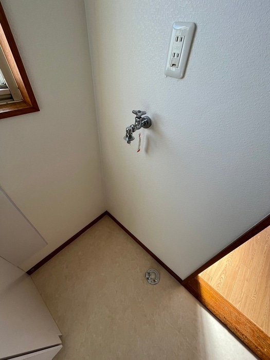 洗濯機置場 すずらんハイツ