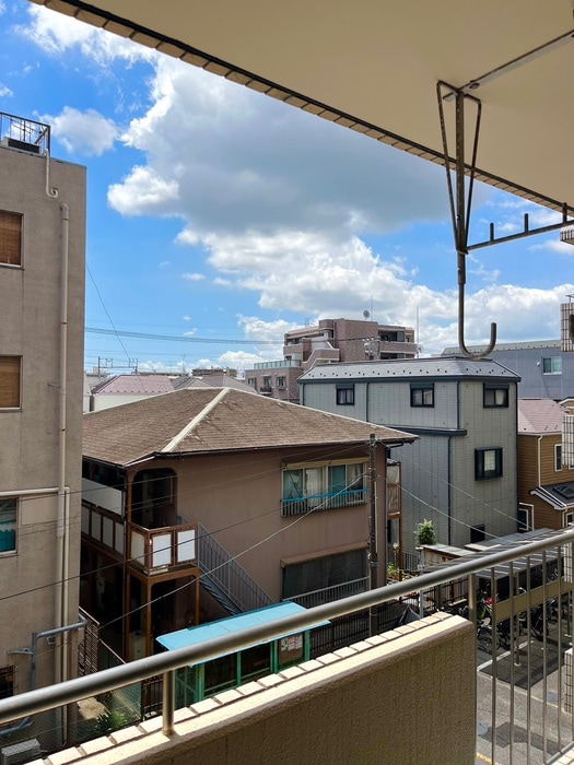 室内からの展望 ガ－デンさつきＢ棟