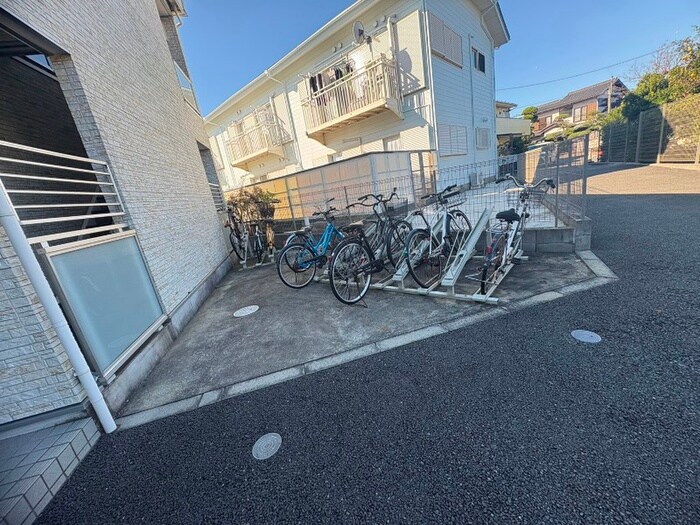 駐輪場 リブリ・ルピア湘南Ⅱ