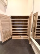 靴箱 ハッピ－ベル山中