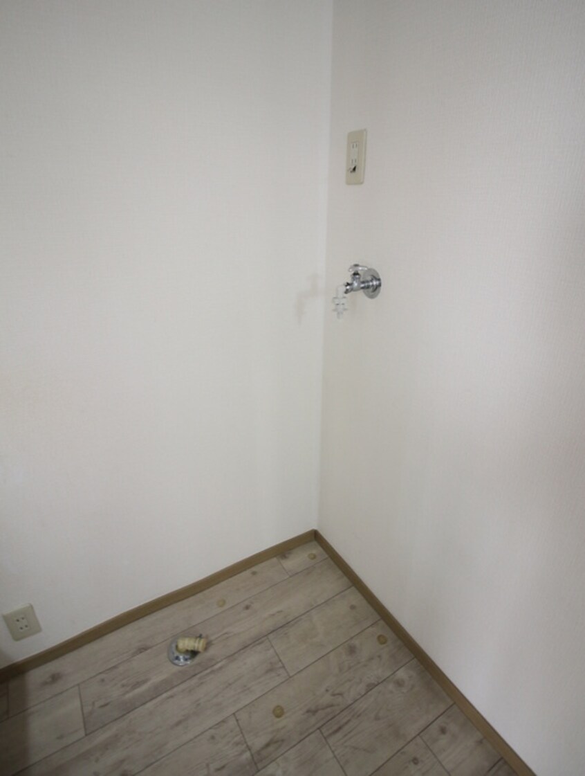 洗濯機置場 Ｋ・Ｔ－ＯＮＥ