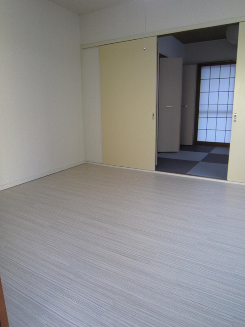 居室 コーポ篠田