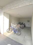 駐輪場 スパシエカステロ新都心