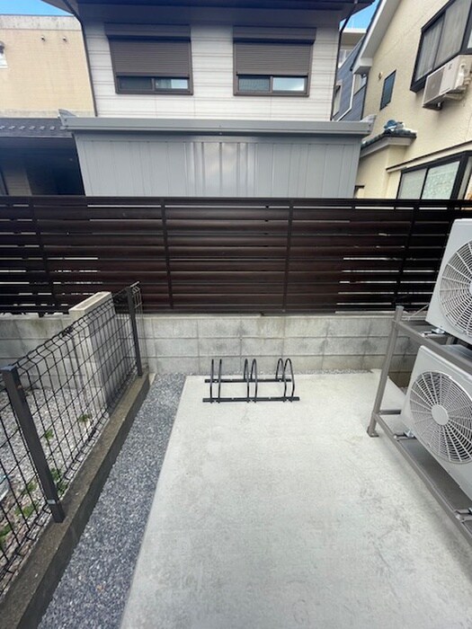 駐輪場 ジェムストンズ東大成