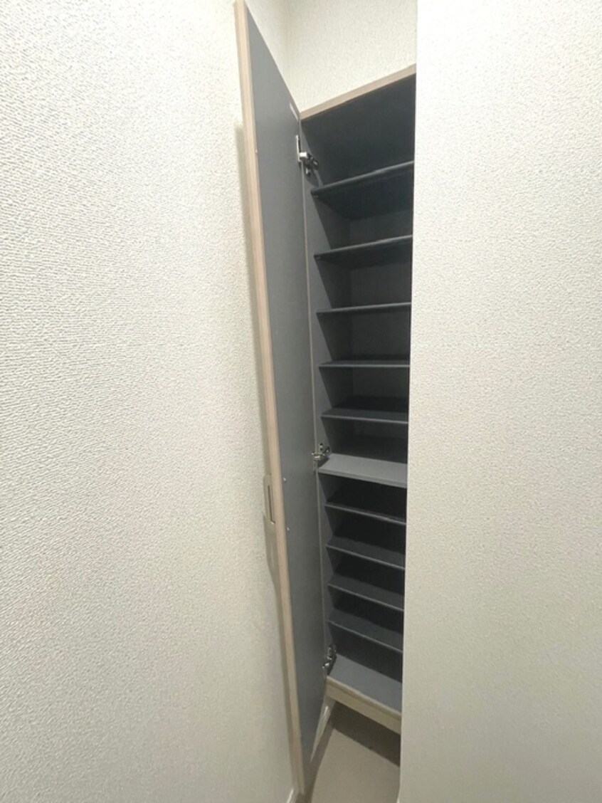 靴箱 ジェムストンズ東大成