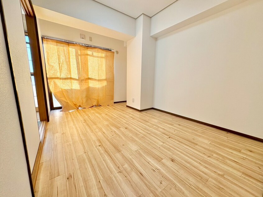 居室 グロ－リ－高山