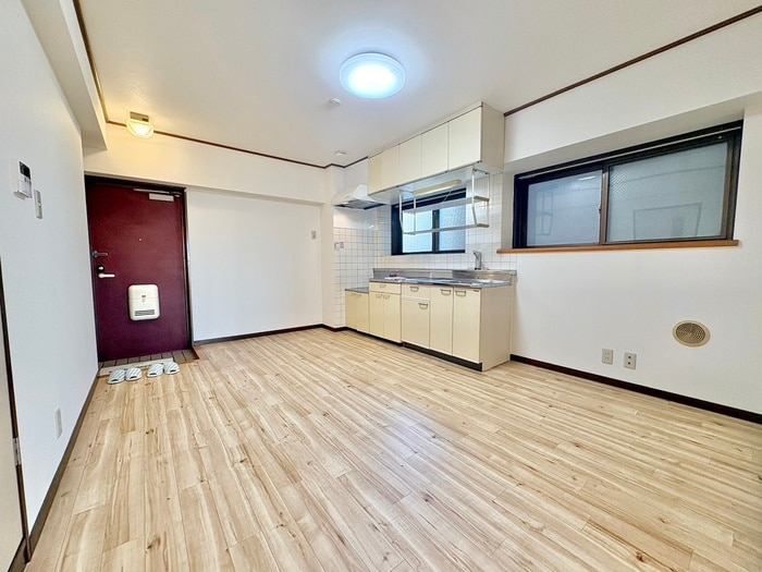 居室 グロ－リ－高山