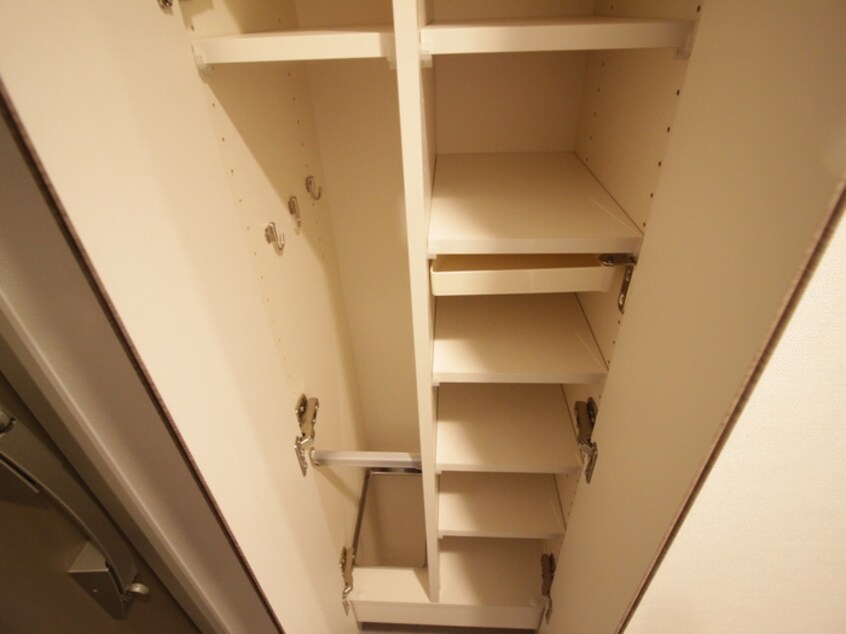 靴箱 バウスフラッツ住吉