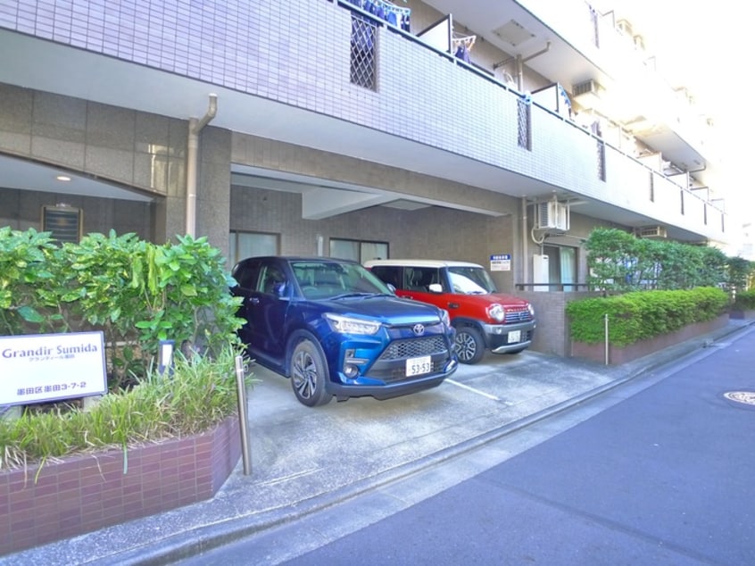 駐車場 グランディ－ル墨田