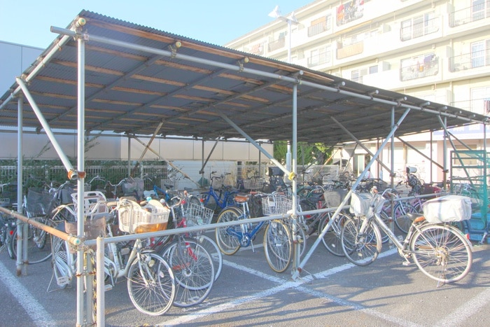 駐輪場 戸田ハイツ