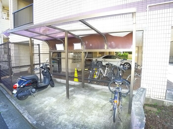 駐輪場 スカイパ－ク新松戸