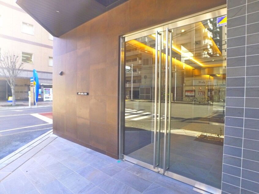 エントランス部分 GRANPASEO西日暮里