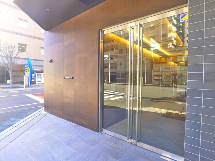 エントランス部分 GRANPASEO西日暮里