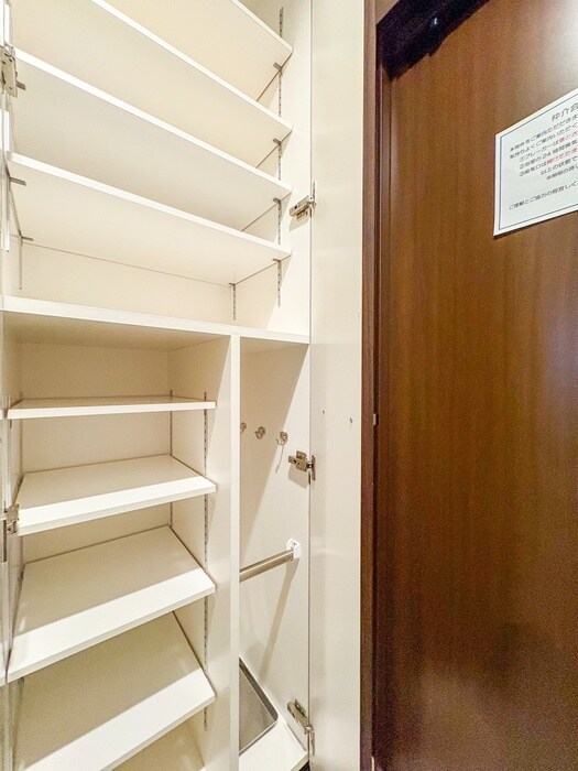 靴箱 GRANPASEO西日暮里