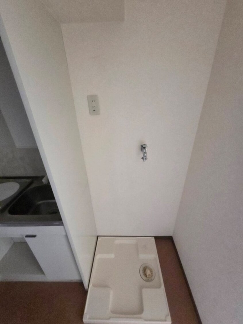 洗濯機置場 高峰コーポⅢ