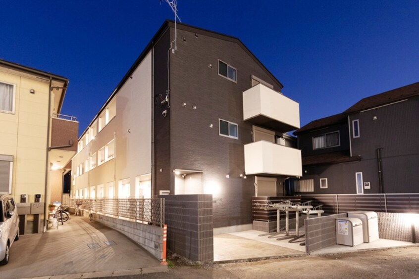 駐輪場 クレシェンテ大宮