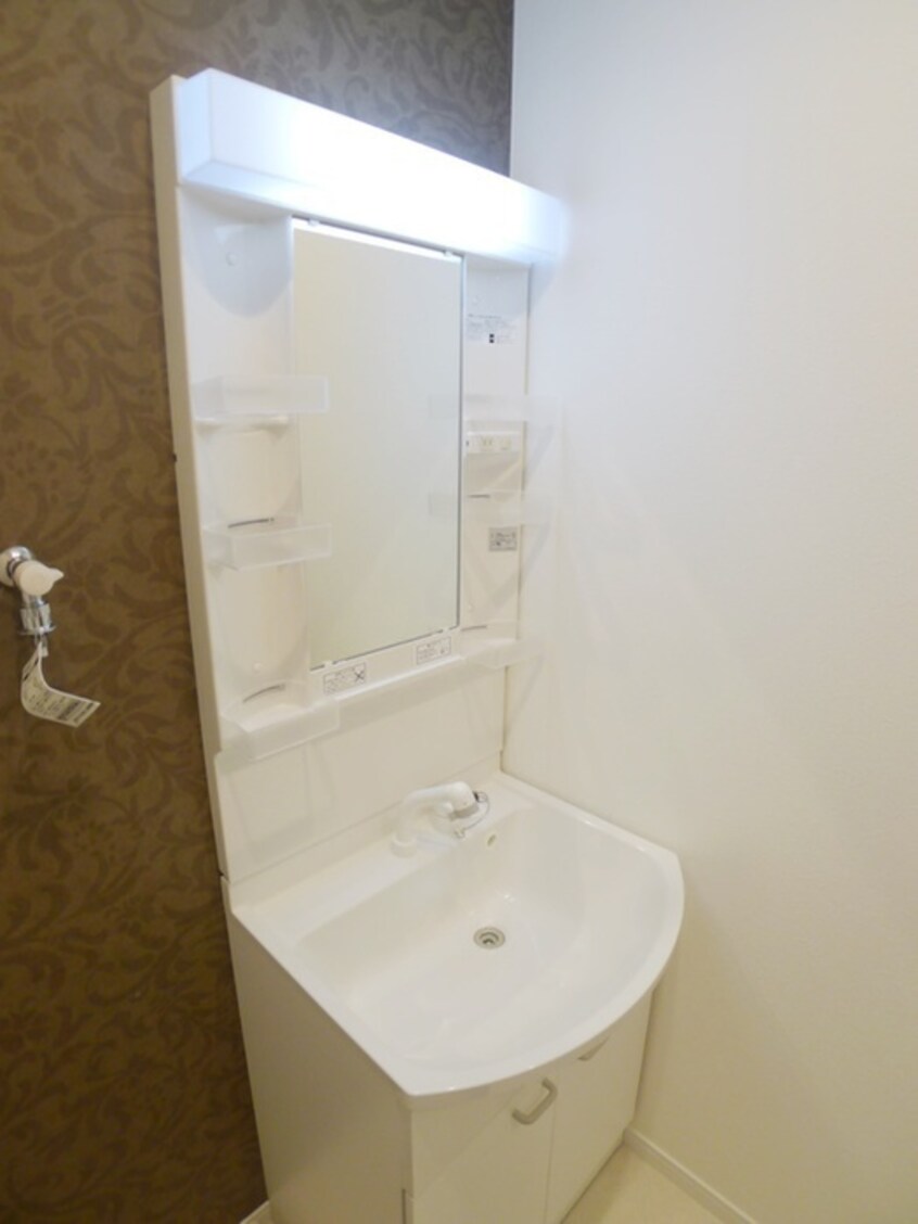 洗面 クレシェンテ大宮