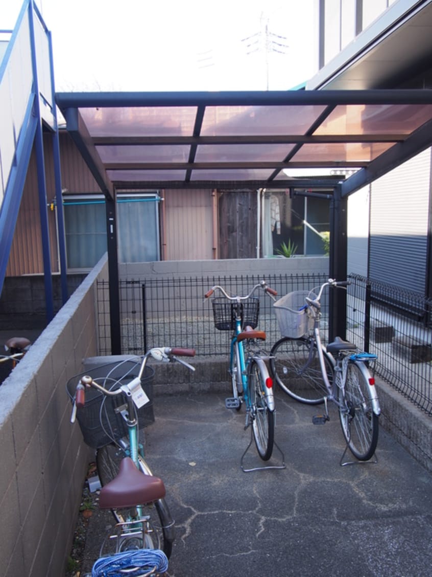 駐輪場 クレストＡ
