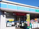 ローソン川崎久地1丁目店(コンビニ)まで80m クレストＡ