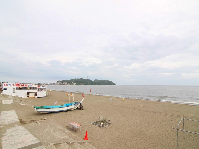 湘南の海(公園)まで600m 片瀬海岸３丁目戸建　３号棟