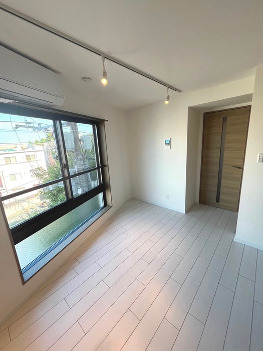 居室 ME　PLACE　上平間