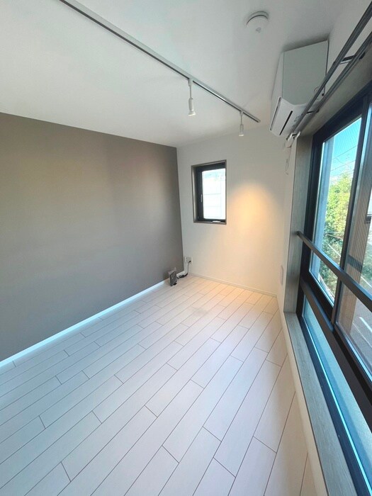 居室 ME　PLACE　上平間