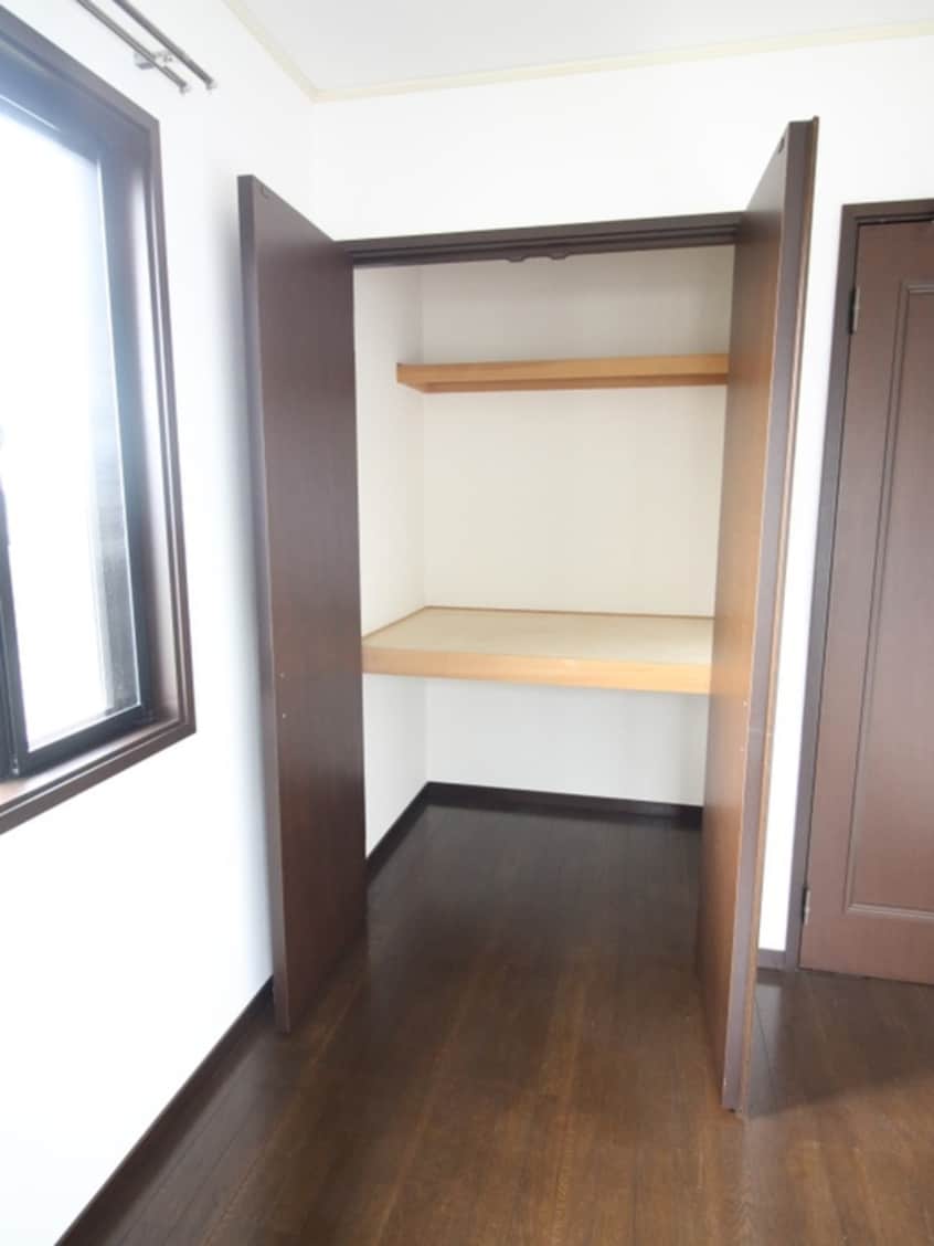 収納 しあわせ野　２６号棟