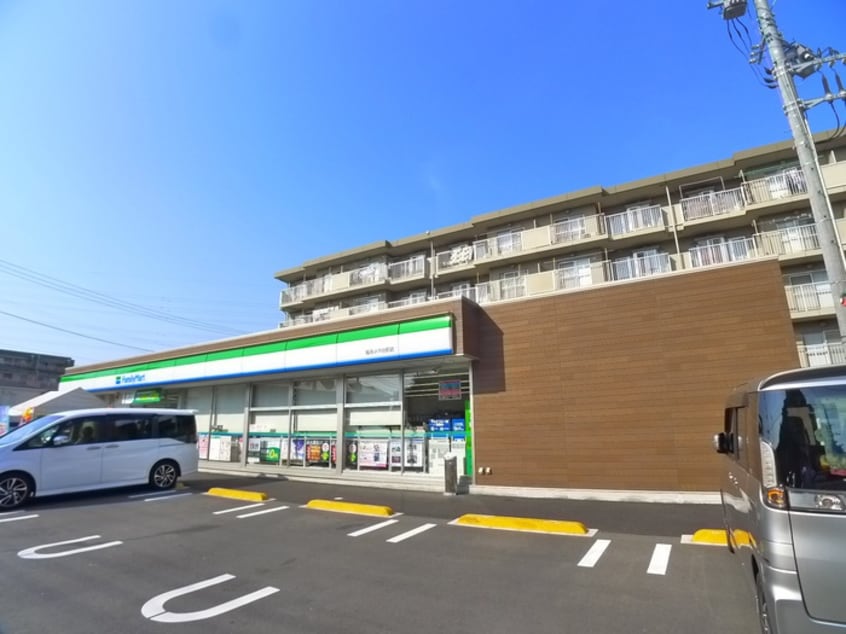 ファミリーマート(コンビニ)まで373m アフェット稲毛7