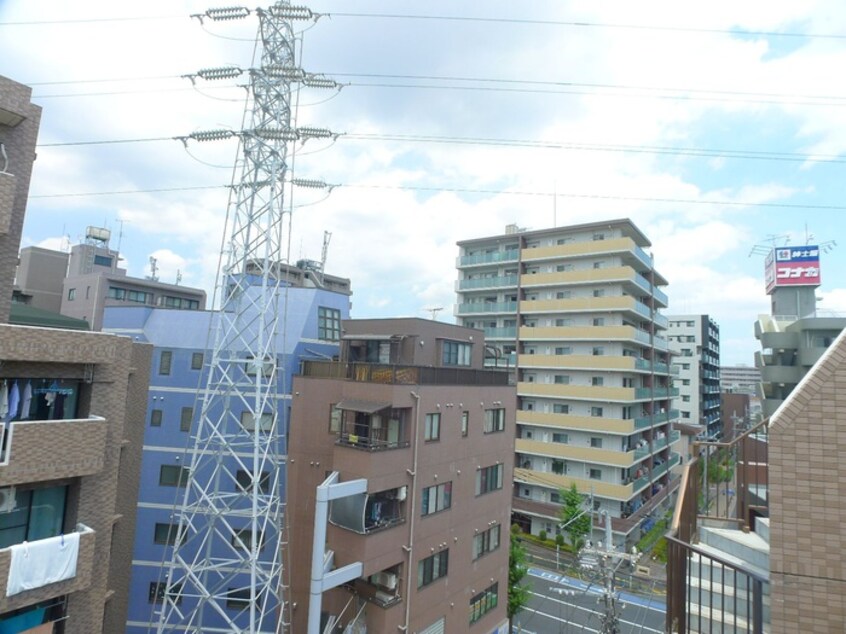 室内からの展望 ファミ－ル伸和