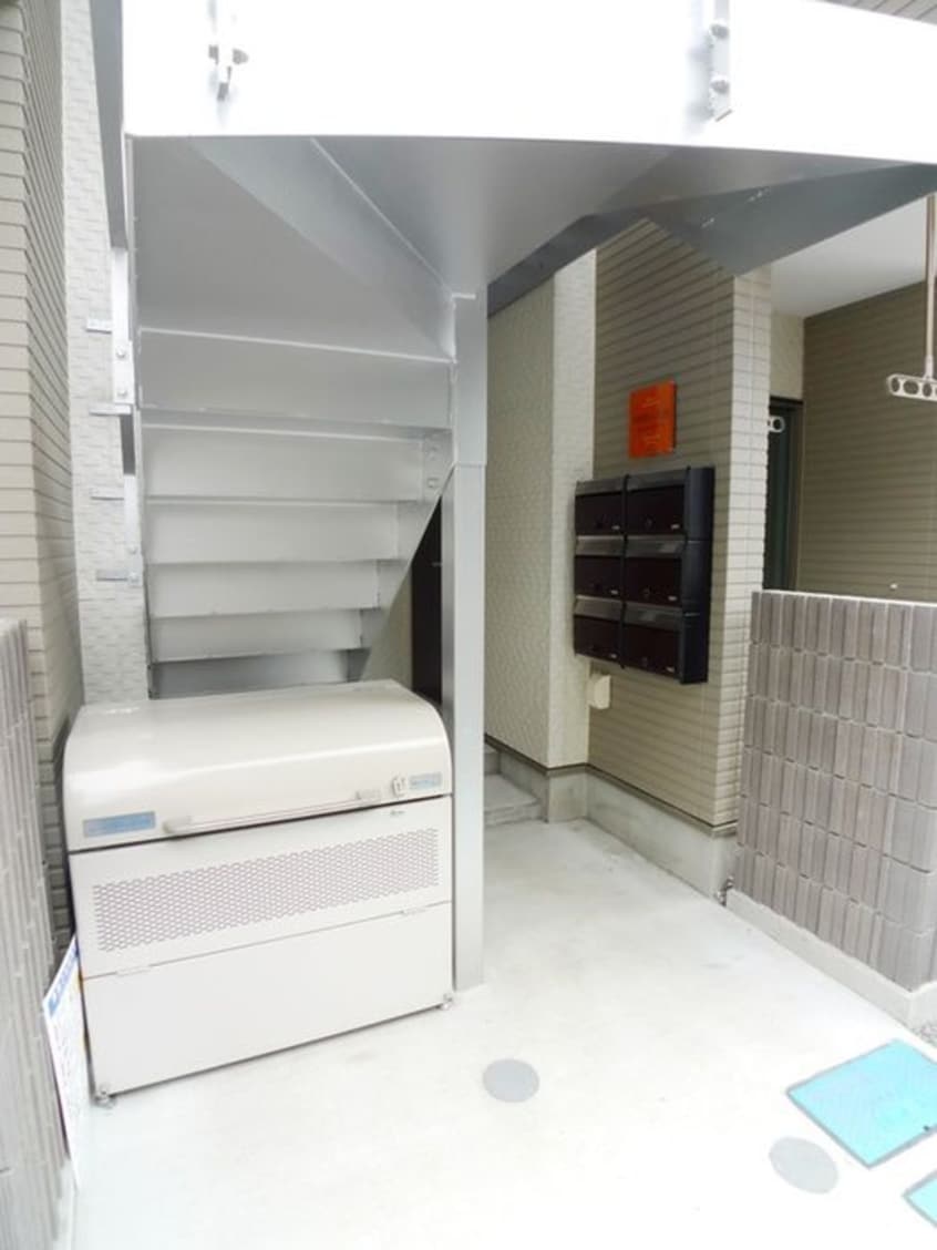 エントランス部分 ブロリー大宮