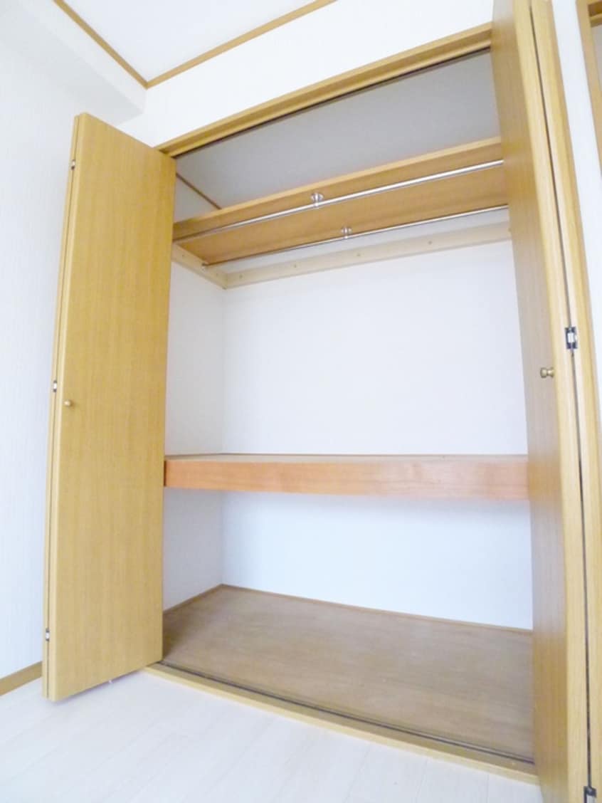 収納 ルナパーク２１