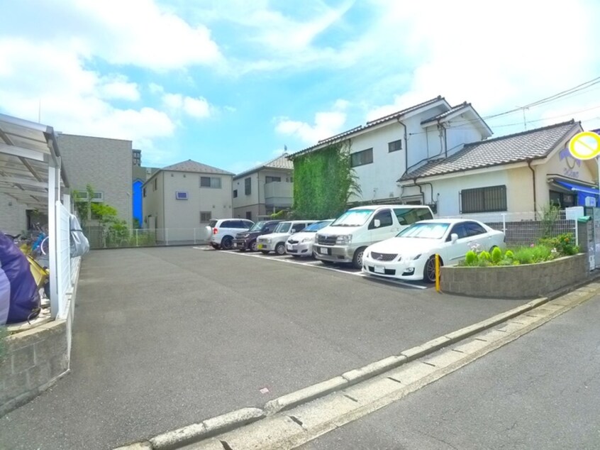 駐車場 アビタシオン萩原