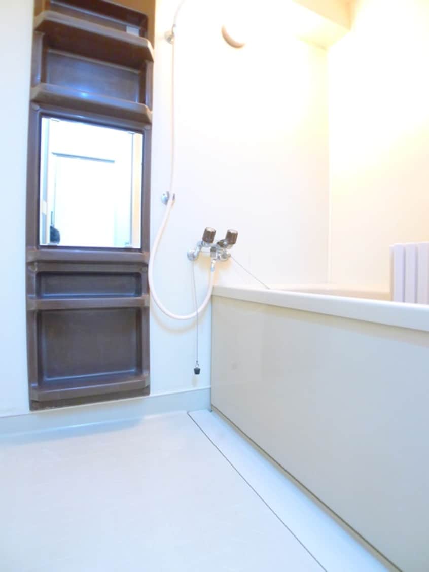 バス／シャワールーム等 アビタシオン萩原