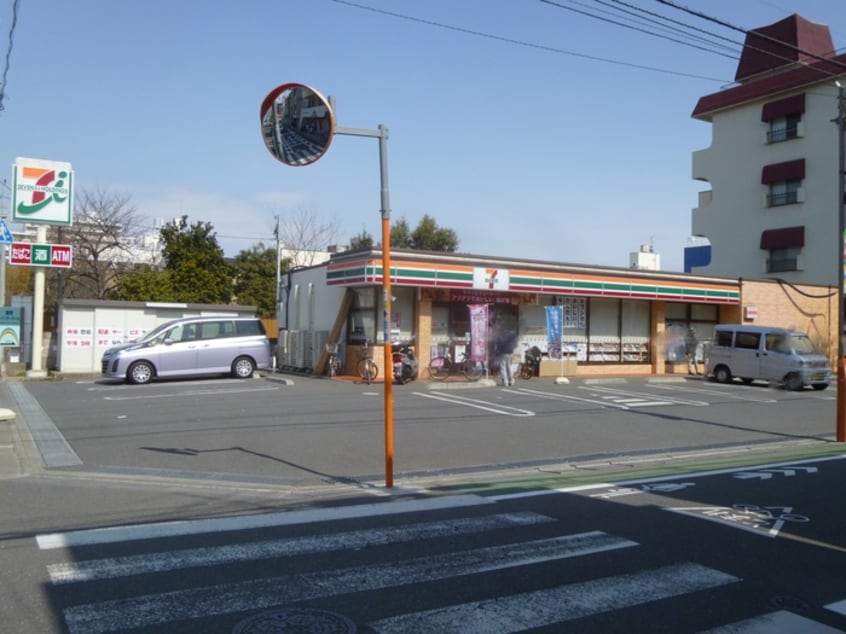 セブンイレブン板橋蓮根2丁目店(コンビニ)まで42m アズーリ蓮根