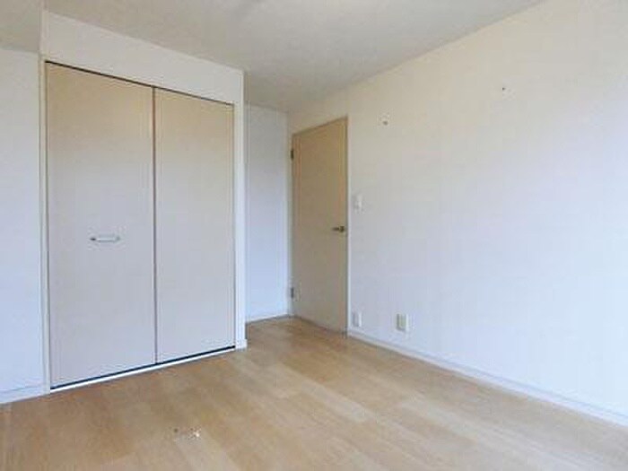 居室 リバ－シティ２１　新川