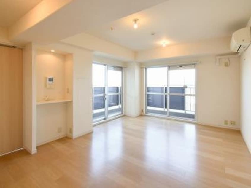 居室 リバ－シティ２１　新川