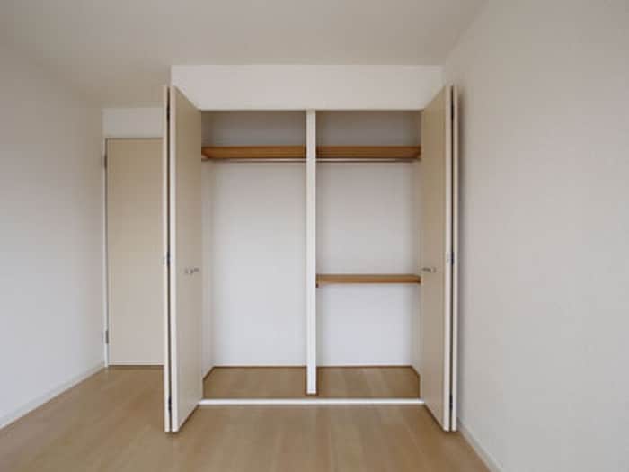 収納 リバ－シティ２１　新川