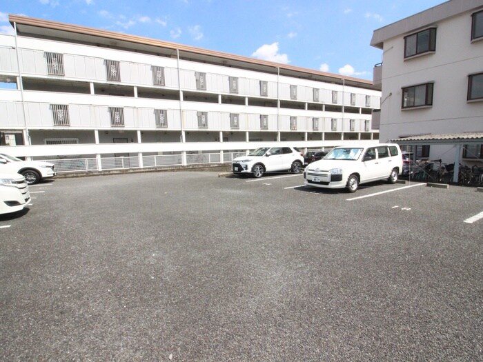 駐車場 メゾン萩原