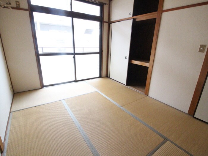 居室 メゾン萩原