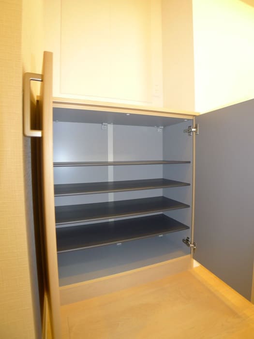 靴箱 ラピスラズリ松戸