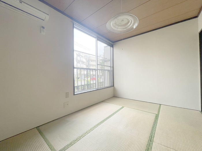 居室 メゾンアイ