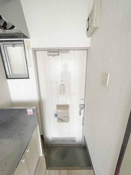 玄関 メゾンアイ