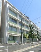品川区立伊藤学園(中学校/中等教育学校)まで50m ザ・パークハビオ西大井