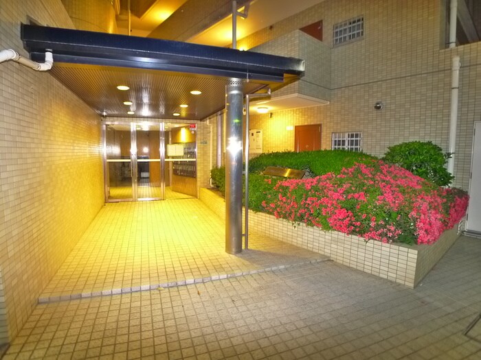 エントランス部分 エクセレンスコ－ト鎌倉
