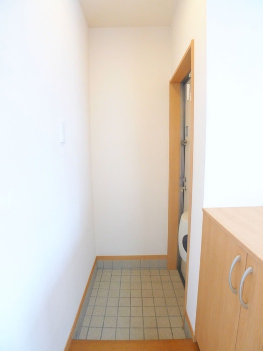 玄関 メゾンＢ・Ｉ市川