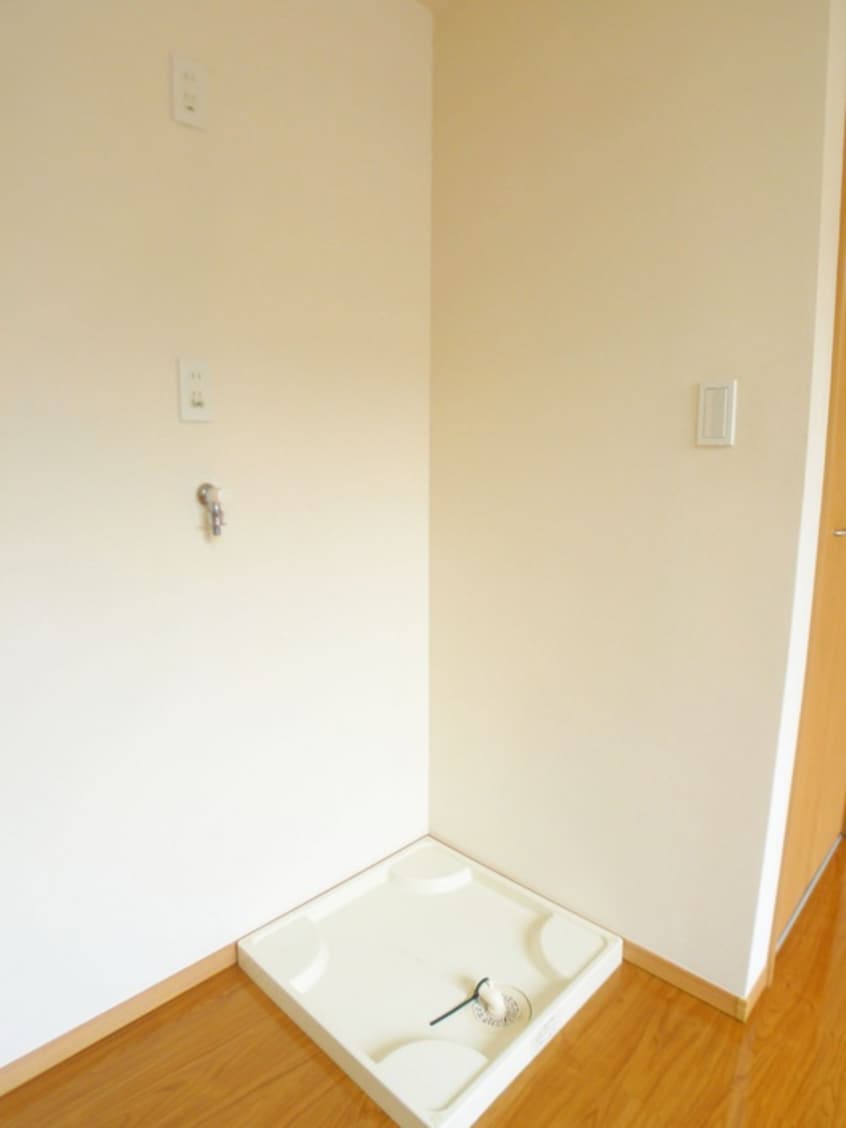 洗濯機置場 メゾンＢ・Ｉ市川